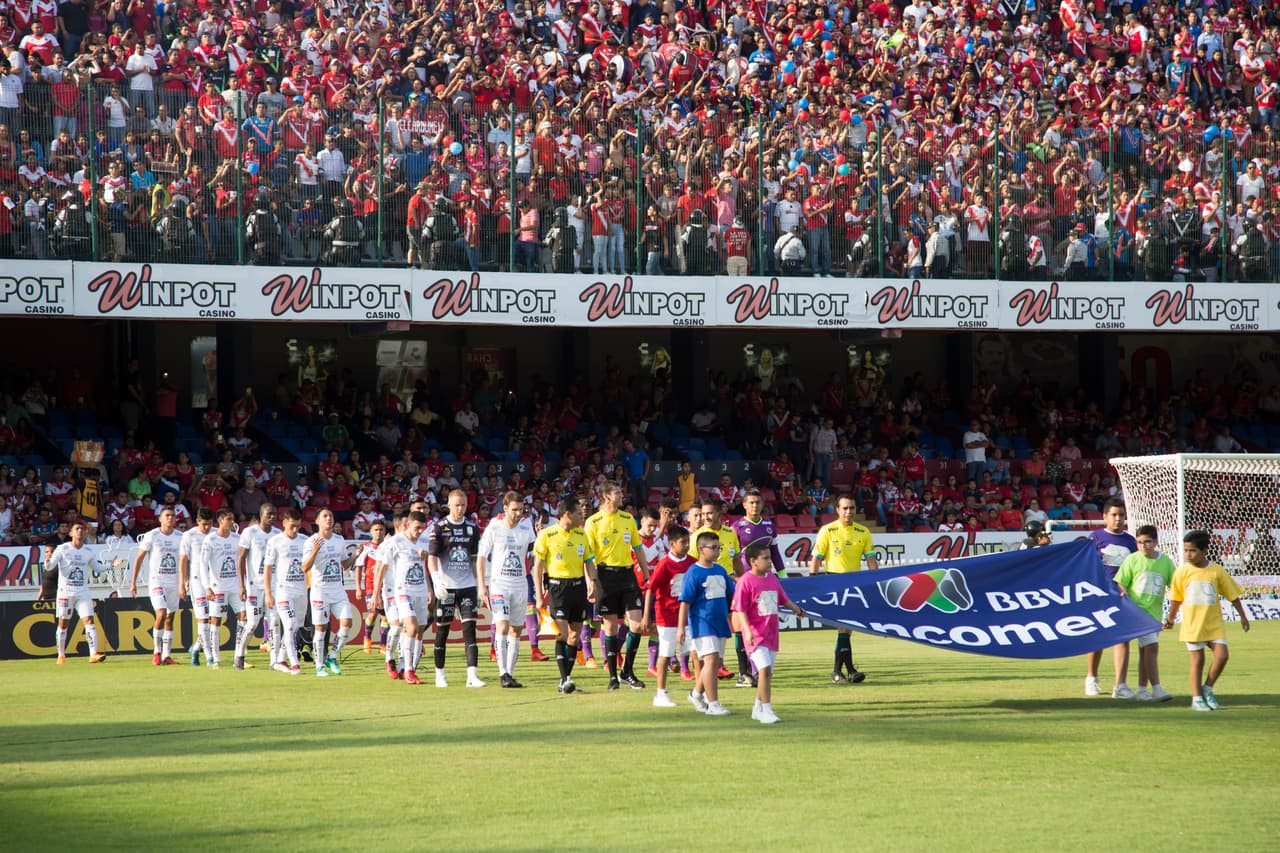 El partido planteaba una necesidad de triunfo para el visitante en su intención de meterse a la Liguilla.