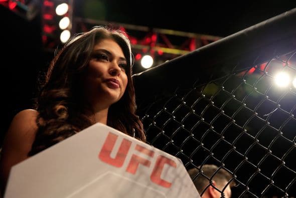 El salario más bajo de un novato de la UFC comienza en $8000, con la posibilidad de duplicar ese cheque con una victoria. Los combatientes pueden pelear de cero a cinco veces al año, dependiendo de la salud y la oportunidad.