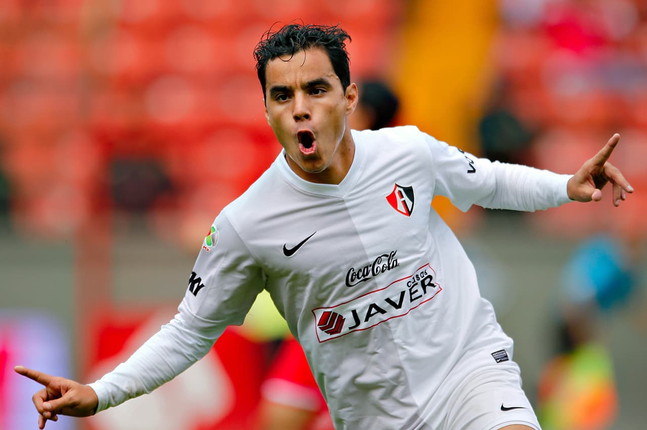 Ómar Bravo es ícono de Chivas de Guadalajara pero vistió los colores de Atlas, donde si bien fue resistido al principio se ganó el respeto a punta de goles. Aún así, volvió al 'Rebaño Sagrado'.