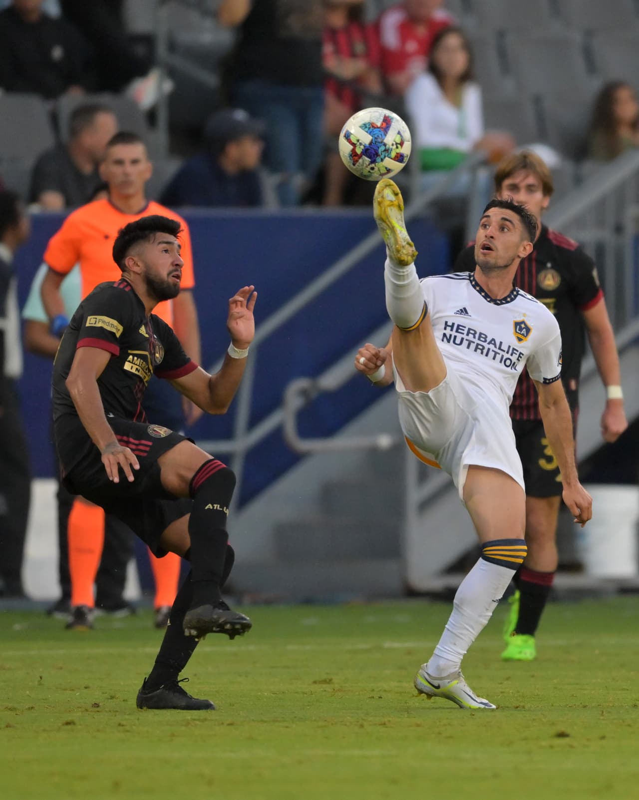 El charrúa con pasado en la Serie A italiana también ha contribuido con goles de alta manufactura.