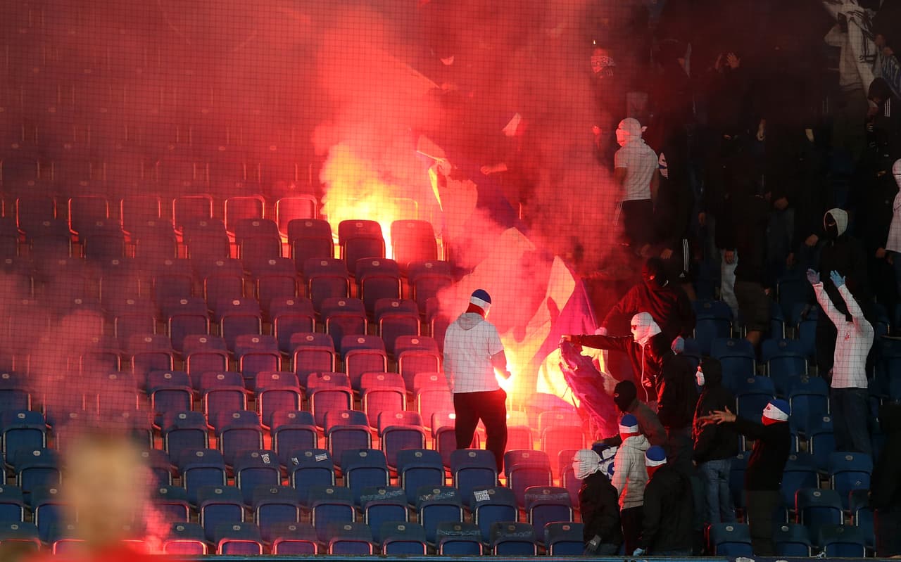 En teoría, el juego debía transcurrir tranquilamente dado que chocaban un club de primera contra uno de tercera.