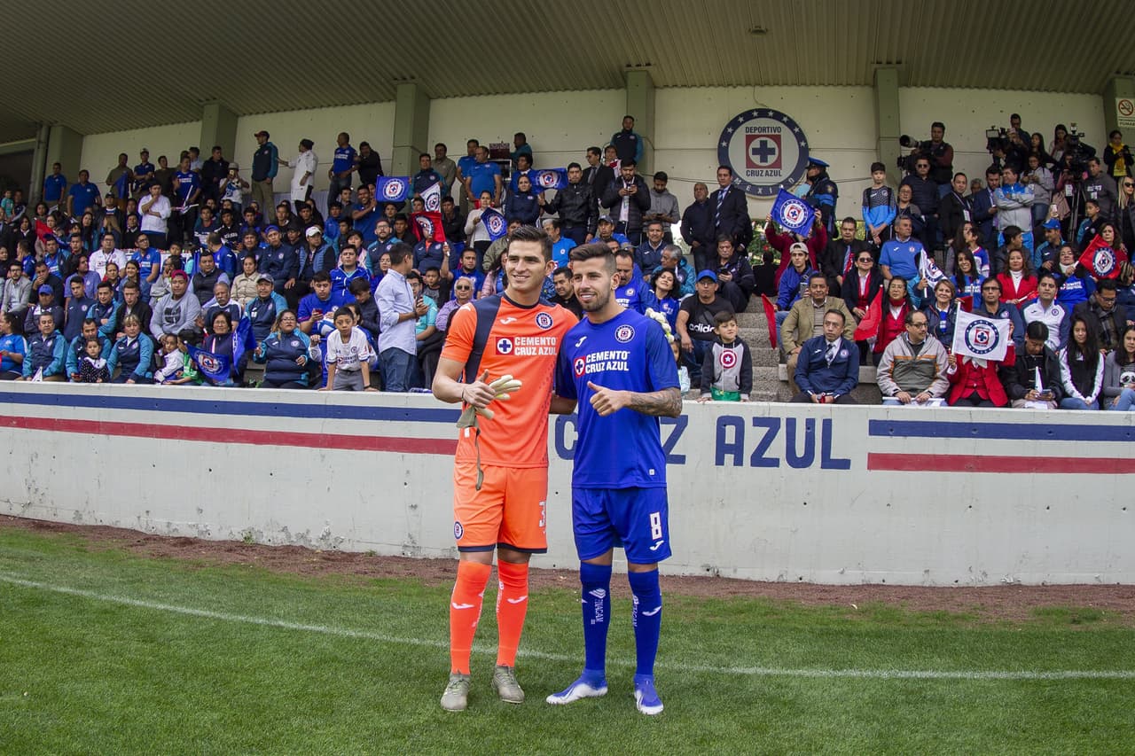 Billy Álvarez hizo la presentación oficial de cara al Torneo Clausura 2020 en las instalaciones de La Noria.