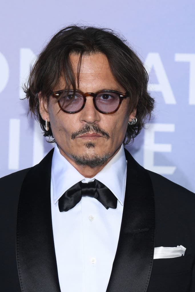 Se llegó al acuerdo de que por 7 millones de dólares después de que se retirara la petición de la orden de restricción por cargos de violencia doméstica en contra de Depp.
<br>