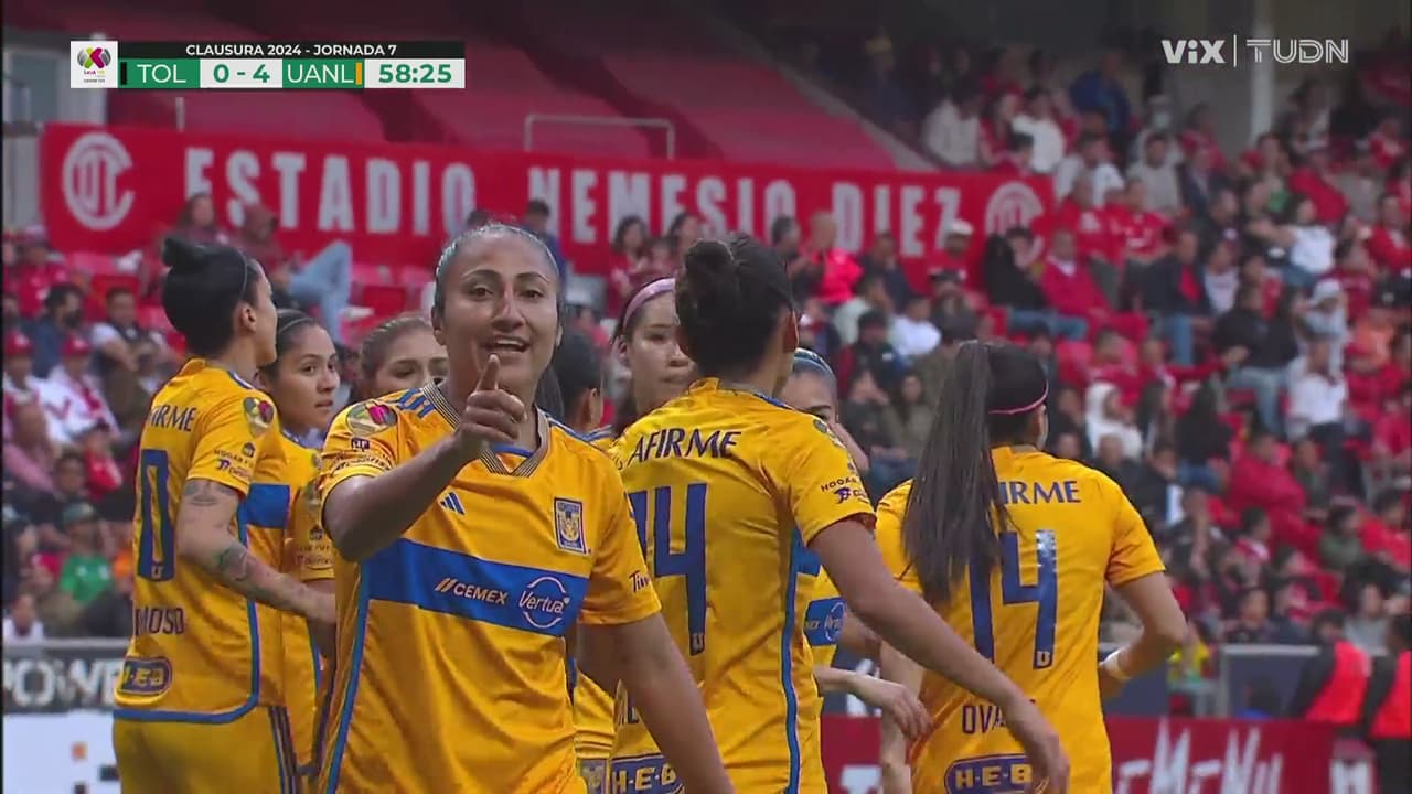 ¡Infierno en cenizas! Stephany Mayor anota con la testa el 0-4 regio