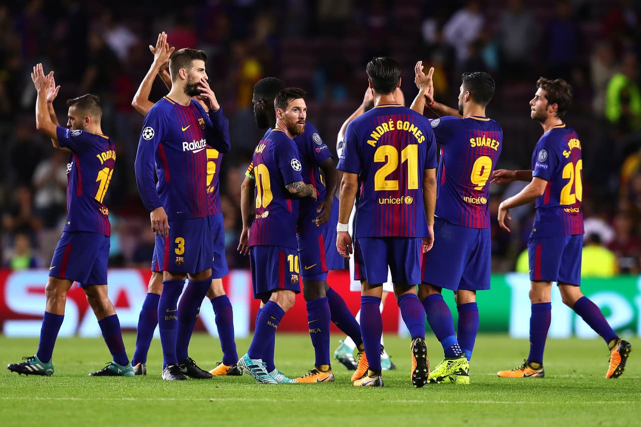 BARCELONA, SPAIN - SEPTEMBER 12: Lionel Messi of FC Barcelona looks on following the UEFA Champions League Group D match between FC Barcelona and Juventus at Camp Nou on September 12, 2017 in Barcelona, Spain. (Photo by Chris Brunskill Ltd/Getty Images)