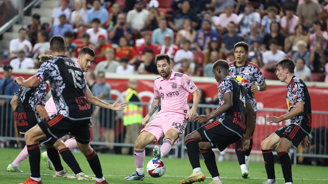 Lionel Messi hizo ver 10 veces a Tata Martino su pase ante NY Red Bulls al no creerlo