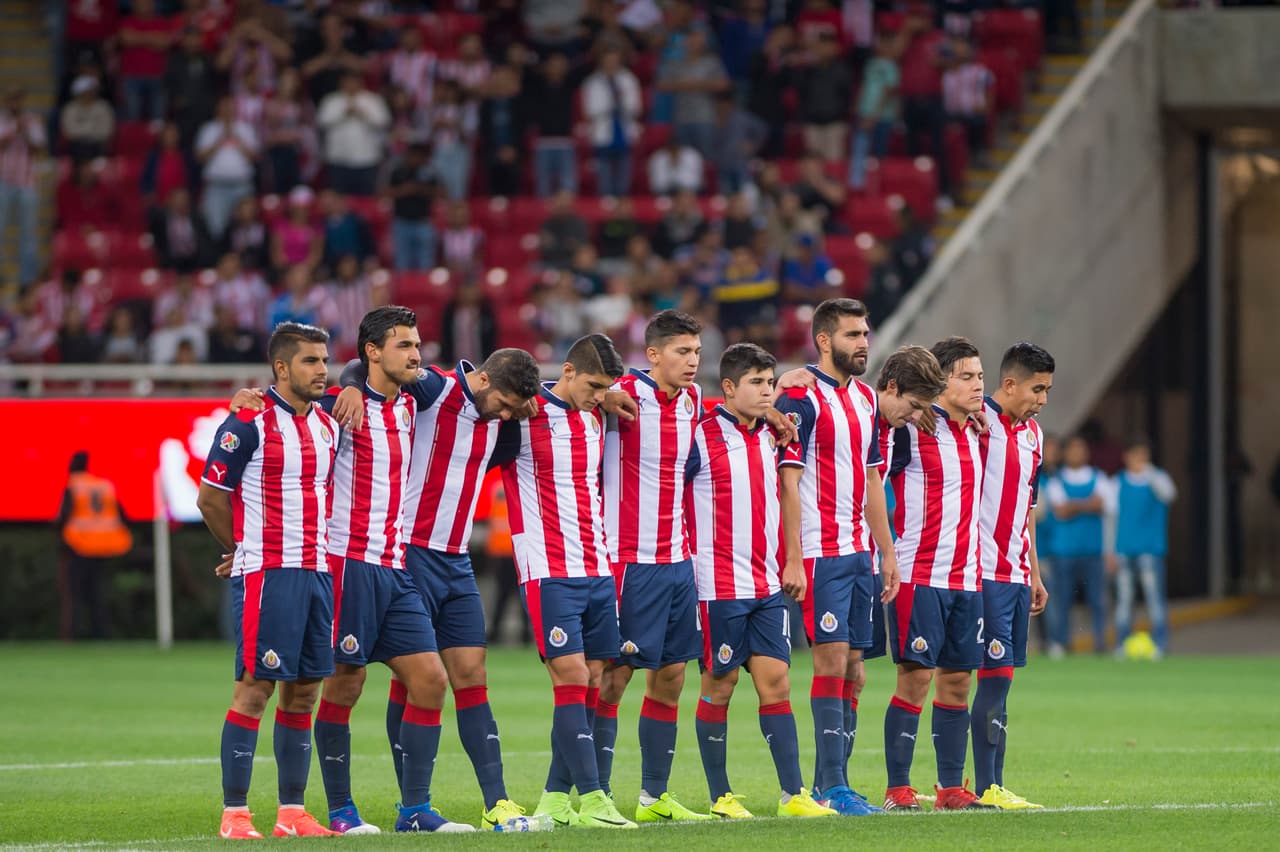 Destinados a la ruleta de los penaltis, Chivas se mostró unido en la búsqueda por no decepcionar a su público.