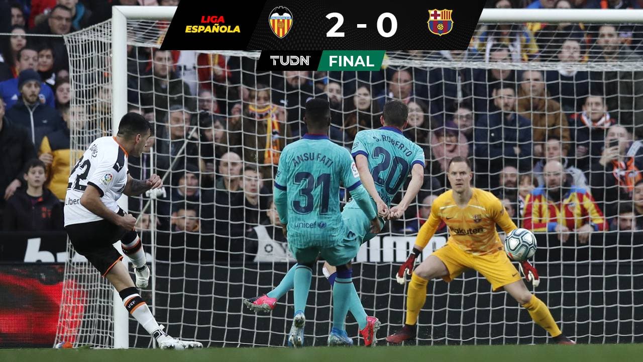 El Barcelona cayó en Mestalla y deja el liderato en manos del Madrid