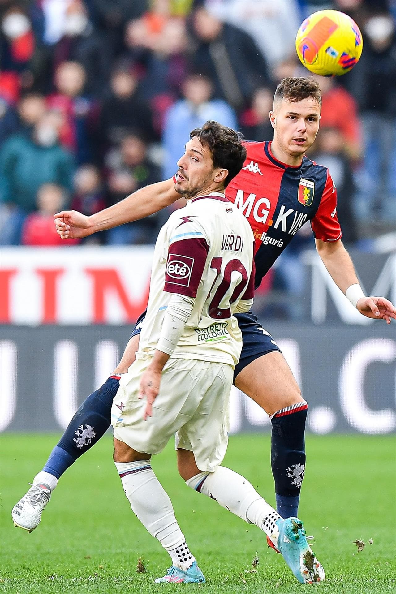 Genoa y Salernitana empataron 1-1 durante el encuentro de la J25 en la Serie A. Mattia Destro y Federico Bonazzoli fueron los anotadores de la tarde. El mexicano Johan Vásquez jugó 58' minutos.
