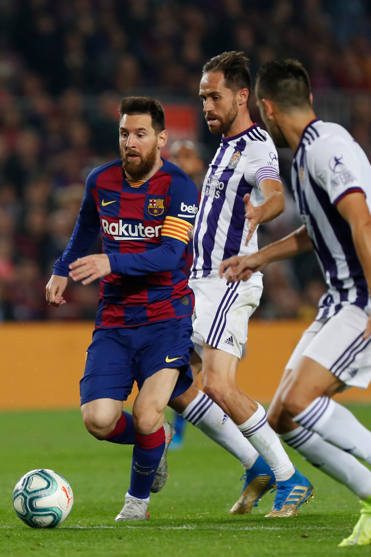 Para firmar la goleada, Luis Suárez hizo su aparición al minuto 77 tras un gran pase de Lionel Messi.