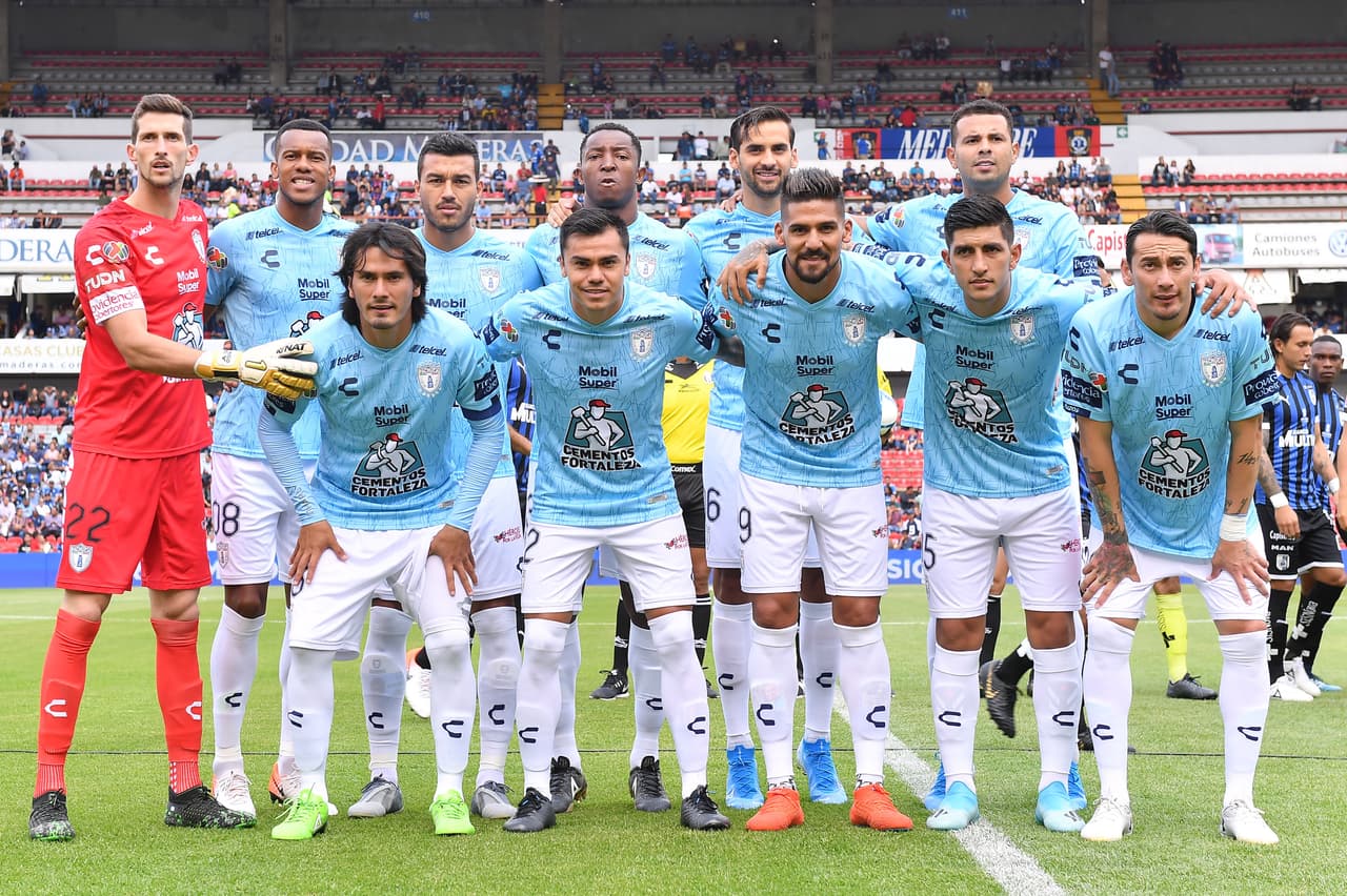 Pachuca lució este conjunto de inicio enviado por Martín Palermo.