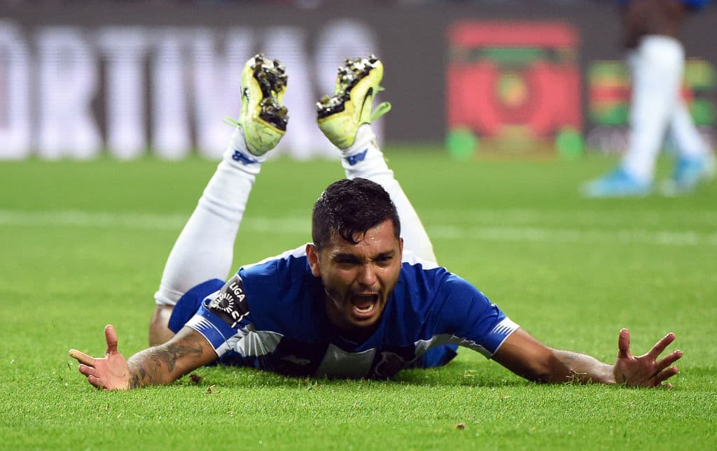 ¡Tecatito, a la espera! El Braga vuelve a entrenar en Portugal