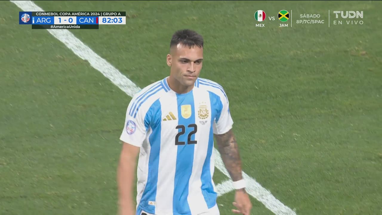 ¡No se cansan de perdonar! Ahora Lautaro erra el tiro ante el portero