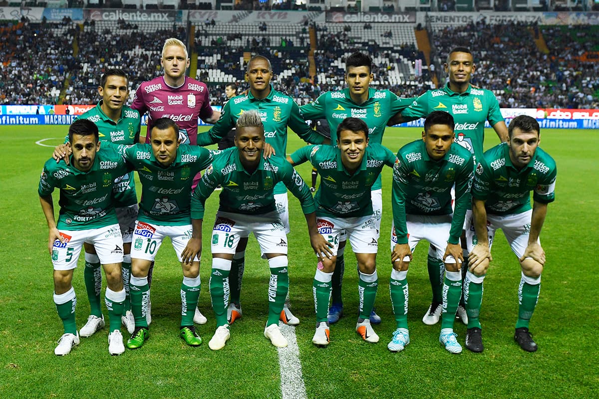 León quedó con 17 puntos. Para que se de el milagro de Chivas deberá vencer a Pachuca en la última jornada como visitante.