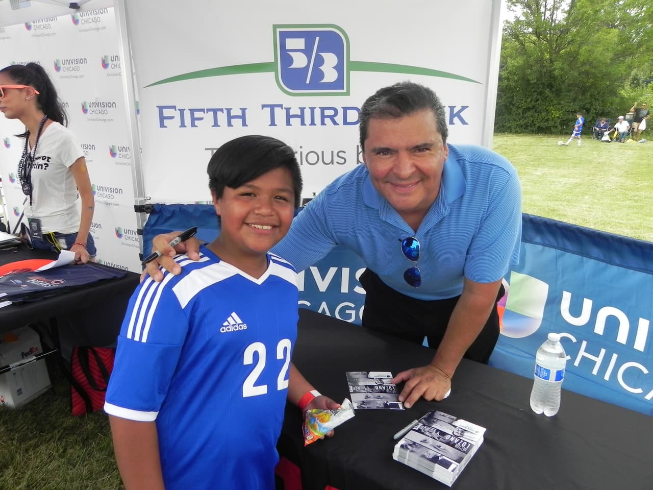 Héctor Lozano y Julio El Lobo de La Que Buena 105.1 dijeron presente en el torneo Copa Univision 2015. Mira que bien la pasaron.