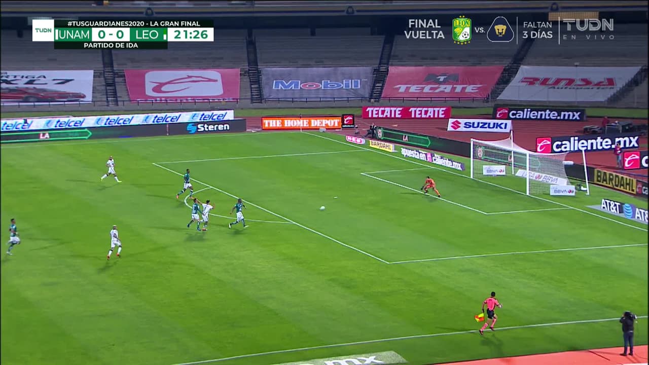 ¡TIRO ATAJADO! disparo por Juan Ignacio Dinenno.