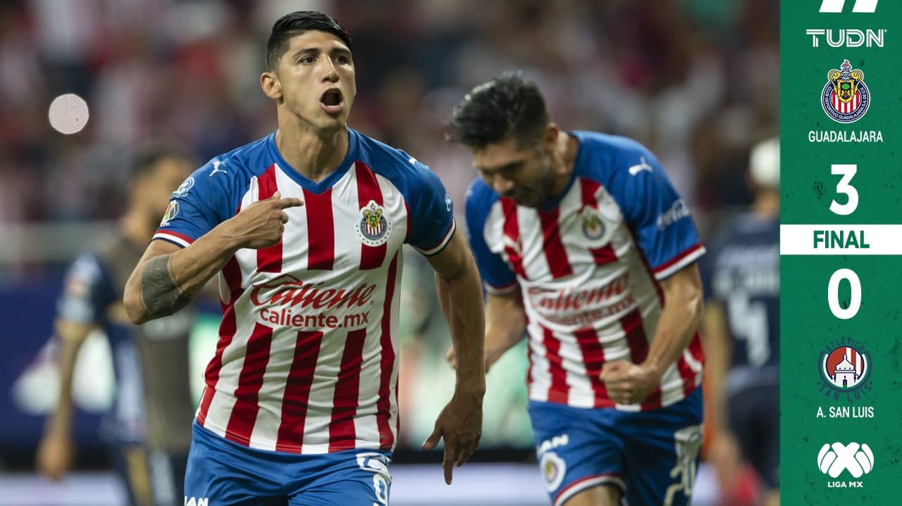 De la mano de 'Chofis' y Pulido, Chivas le pegó al San Luis