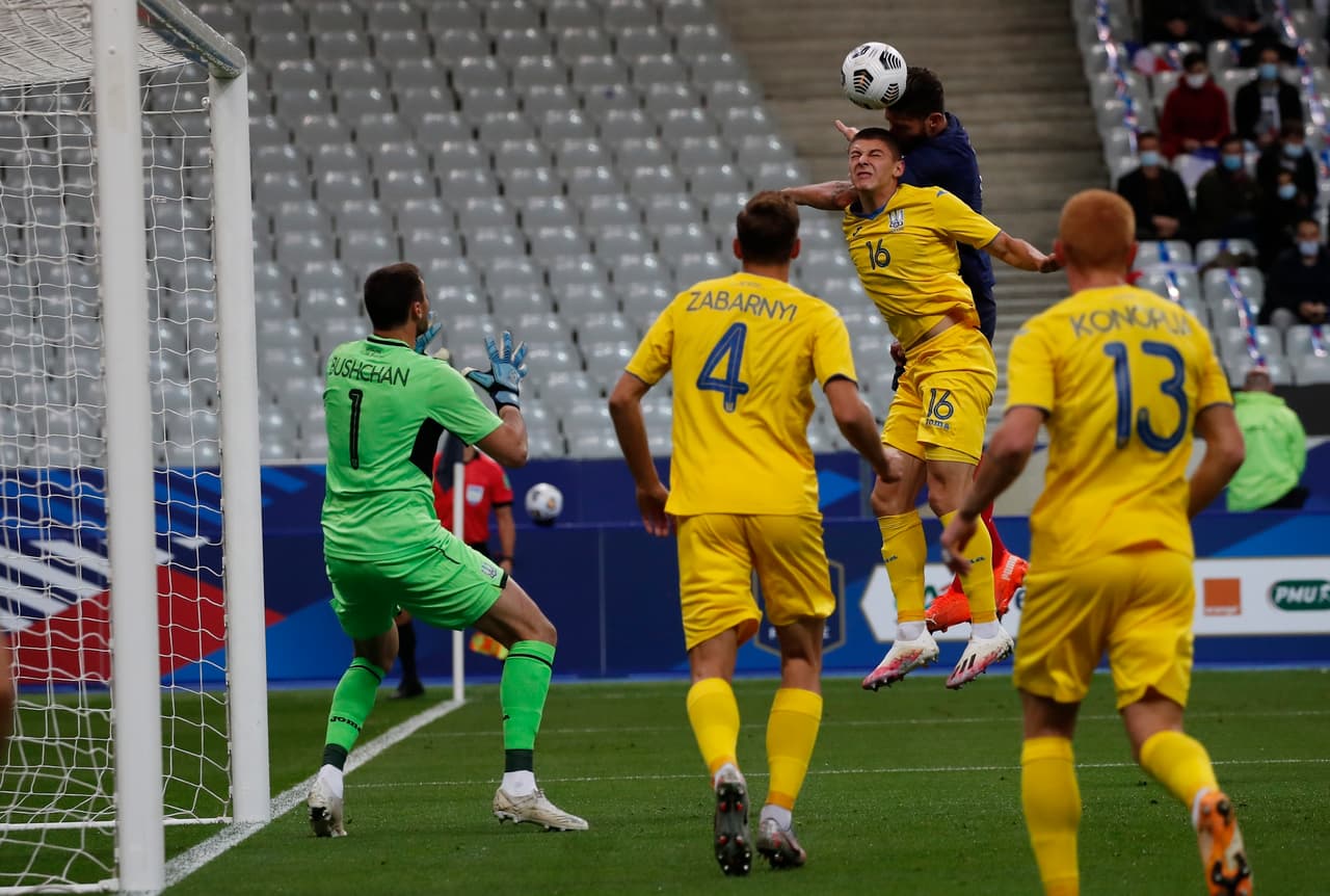 Por Francia marcaron Camavinga (9’), Giroud (24’, 34’), Tolisso (65’), Mbappé (82’) y Griezmann (89’); por Ucrania Mykolenko (39’) hizo un autogol y Tsygankov (53’) descontó. Francia enfrentará a Portugal y Ucrania ser medirá ante Alemania en la J3 de la Nations League.