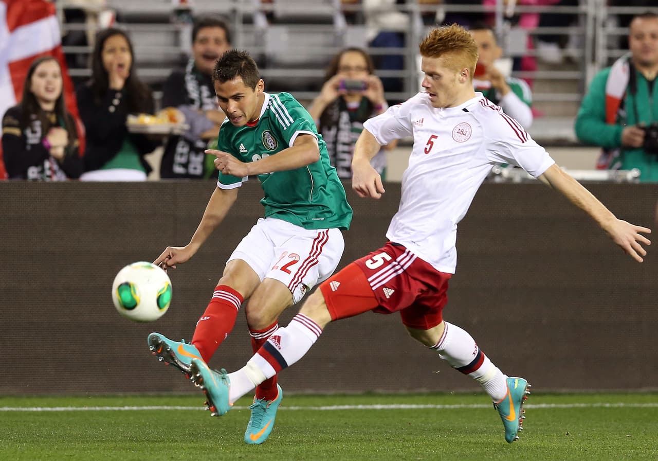 Empate 1-1 el 30 de enero de 2013 en amistoso.