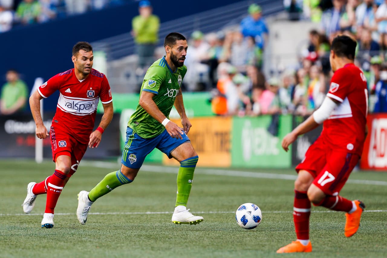 ¡Por fin! Clint Dempsey se sacudió la sequía goleadora y marcó en empate de Seattle ante Chicago