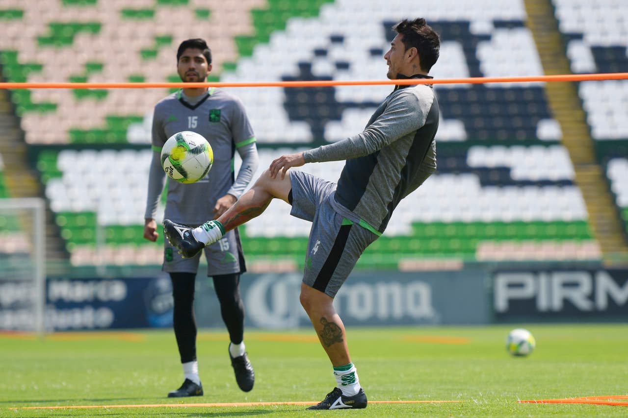 Los jugadores de León no se dejaron afectar por el aplazamiento del duelo contra América en la Semifinal del Clausura 2019 y entrenaron en el estadio de León, concentrados con la idea de llegar a la Final.