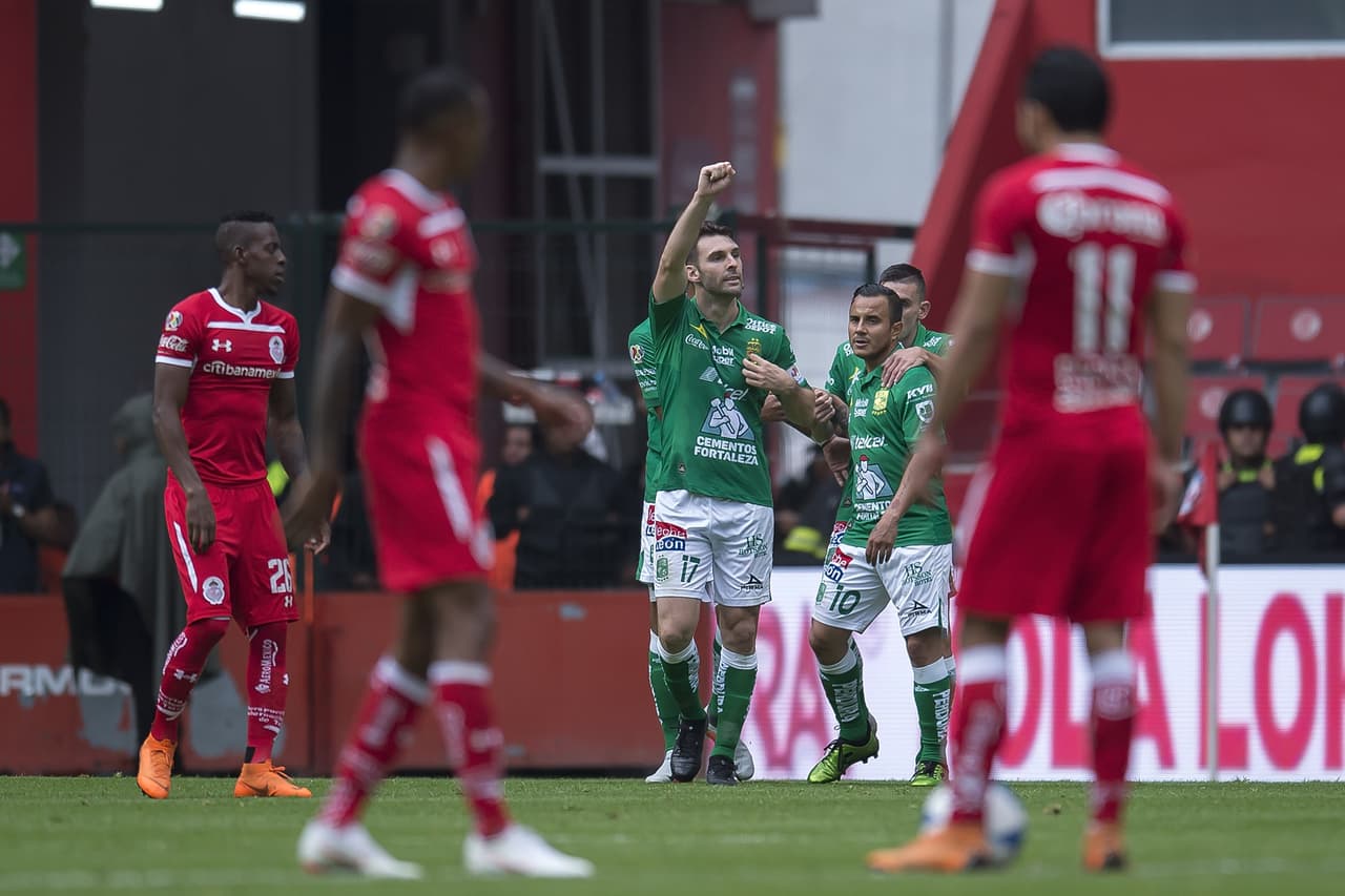 El argentino Mauro Boselli demostró que su calidad goleadora es inagotable y puso el 1-2 a favor de León.
