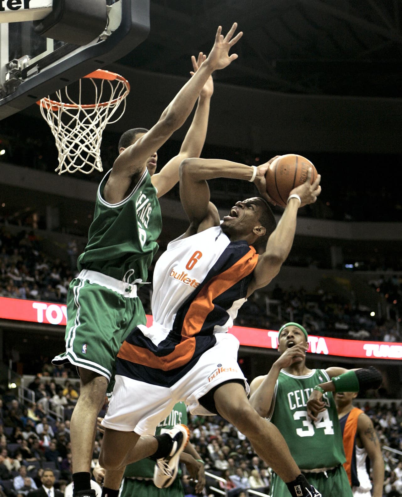 <b>4. Washington Wizards </b>(2006)