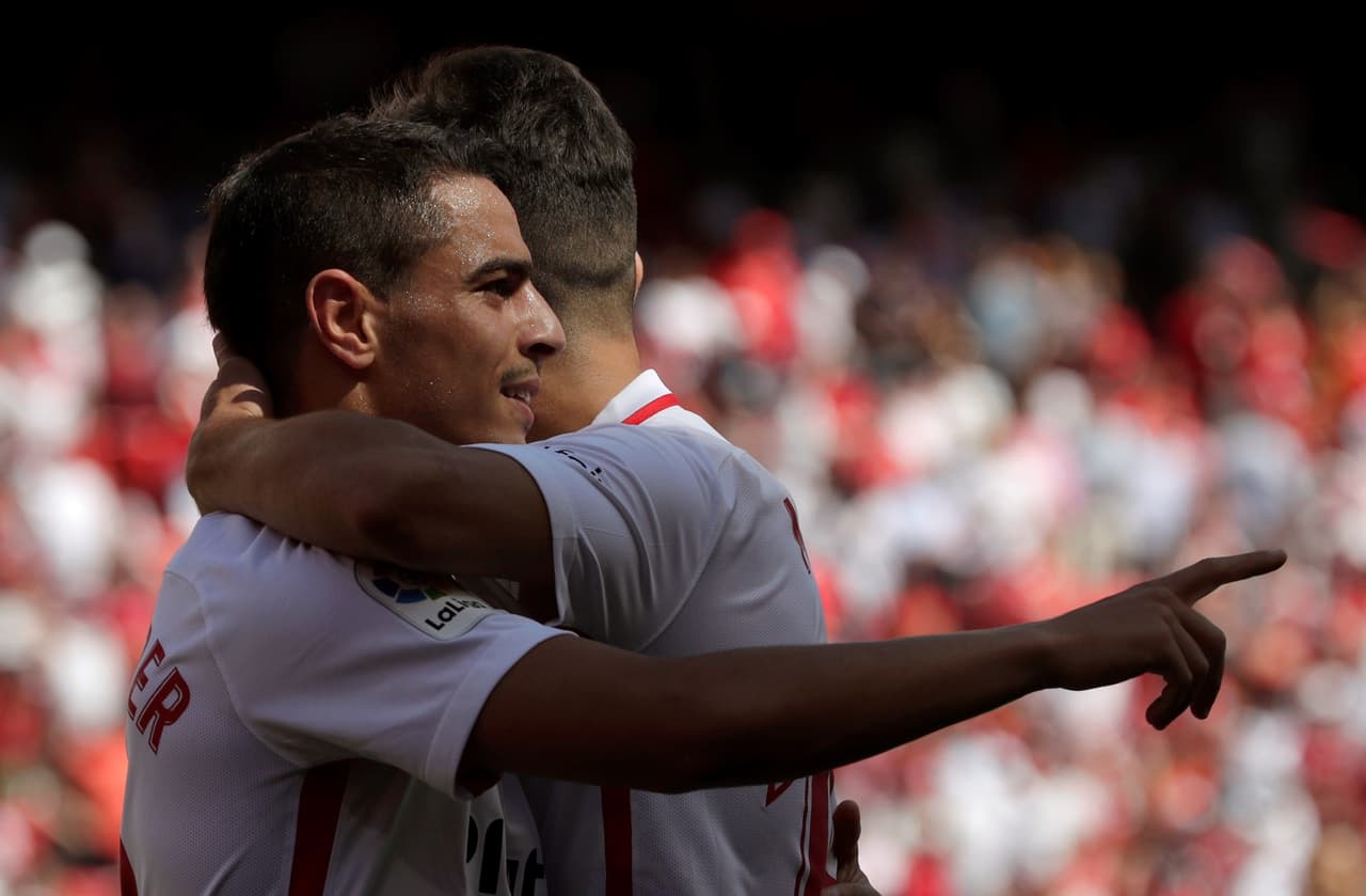 El estadio Ramón Sánchez Pizjuan se vistió de fiesta con el paso de Sevilla a Europa League tras vencer 2-0 a Athletic Bilbao con goles Wissam Ben Yedder y Munnir El Haddadi en la última jornada de la Liga de España.