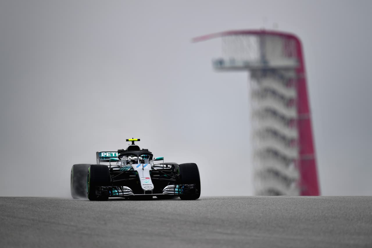 Pero poco a poco se fueron soltando los Mercedes y con Valtteri Bottas comenzaron a demostrar para qué estaban en este fin de semana.