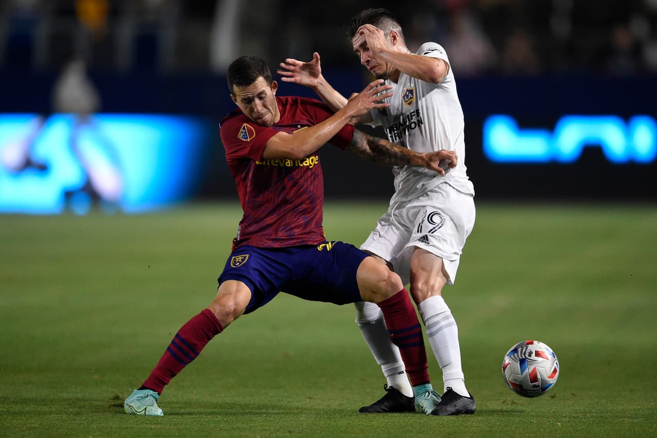 Fue un encuentro más complicado de lo que se esperaba para Los Ángeles, que no pudo contar con 'Chicharito' Hernández.
<br>