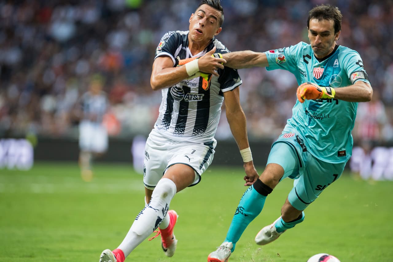 A partir de ese momento el control del partido pasó a manos de los regios que poco a poco comenzaron a imponer sus condiciones.