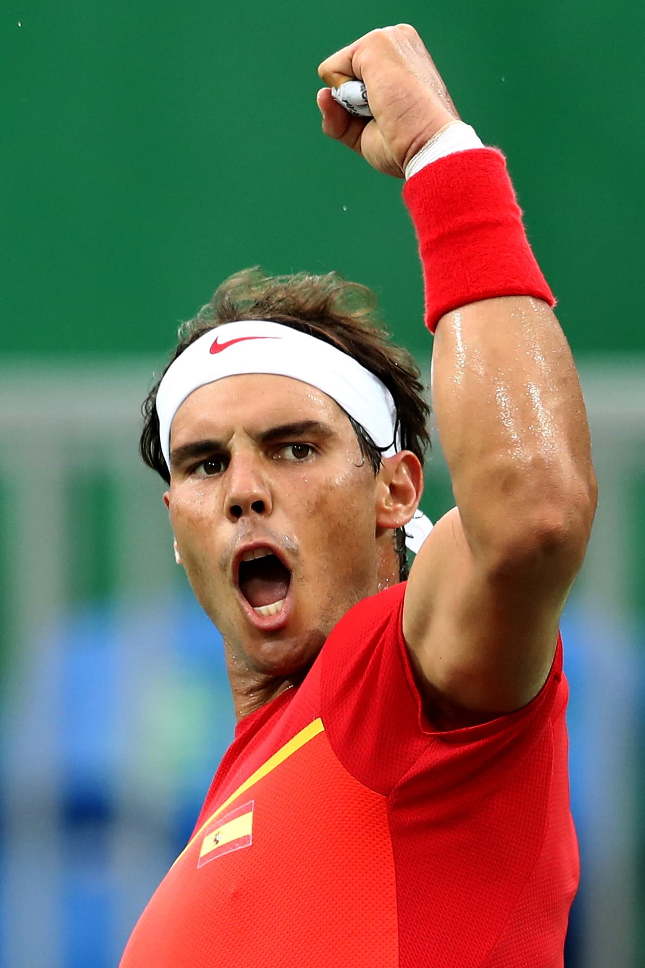 El español Rafael Nadal superó 6-2, 6-1 al argentino Federico Delbonis y avanzó a la segunda fase en la competencia individual de tenis en Río 2016. El italiano Andreas Seppi será su próximo rival.