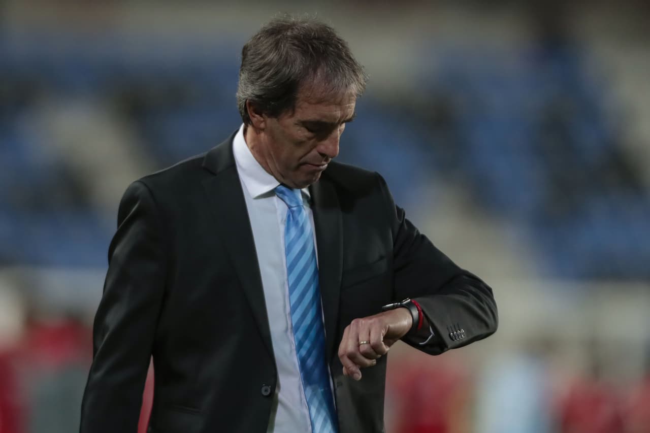 Los Tuzos fueron mejores en la parte complementaria y Almada revisaba el reloj, que se agotaba.