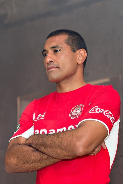 Toluca presentó su nueva línea de uniformes para el Apertura 2014 donde espera ser protagonista y levantar un nuevo título.