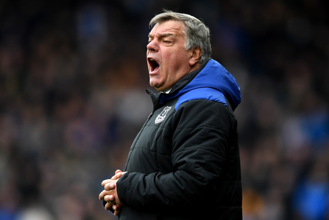 Sam Allardyce - en el pasado verano el inglés dejó su cargo en el Everton, después de no poder potenciar una plantilla que a la dirigencia le costó varios millones.