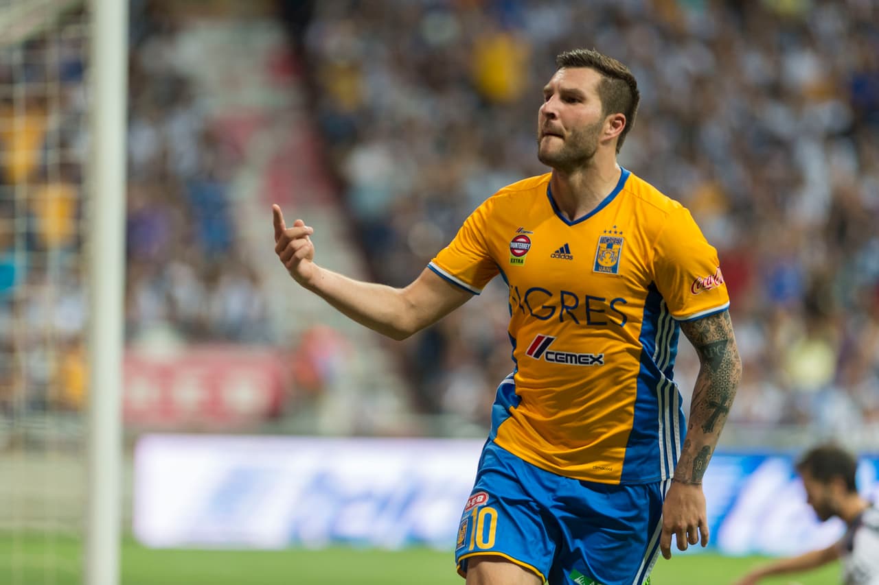 André-Pierre Gignac dio una nueva demostración de su calidad al marcar un doblete para asegurar el pase de los Tigres a las semifinales del torneo.