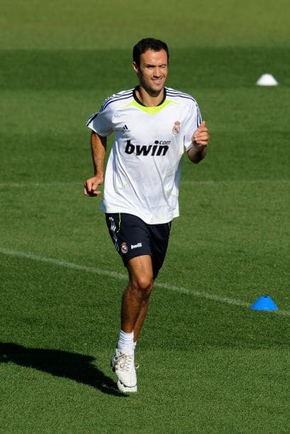 Pese a su veteranía, Ricardo Carvalho le dará lucha a más de un atacante y probablemente la confianza en defensa que tanto ha añorado Real Madrid.