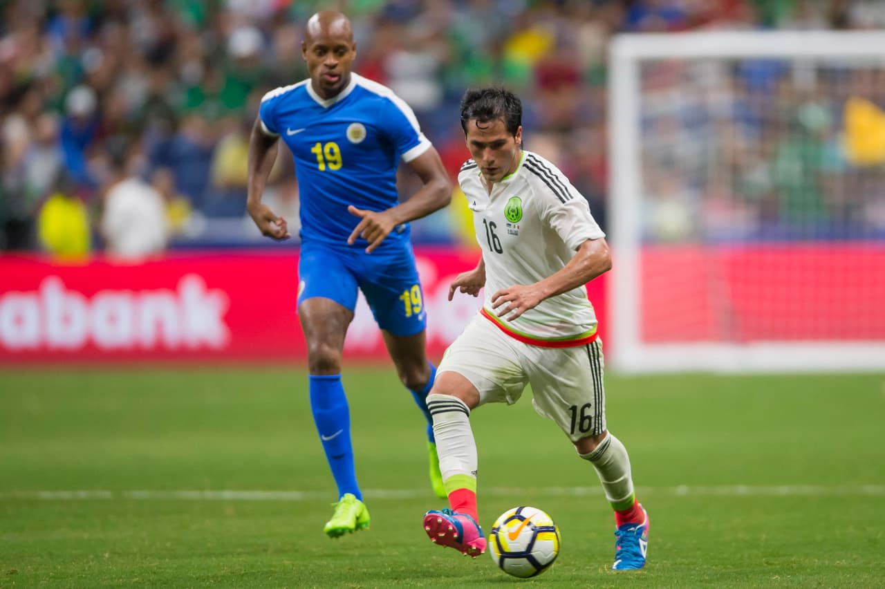Action photo during the Mexico vs Curacao, Corresponding grop -C- of the 2017 CONCACAF Gold Cup, at Alamodome Stadium, San Antonio, Texas. Foto de accion durante el partido Mexico vs Curazao, Correspondiente al Grupo -C- de la Copa Oro de la CONCACAF 2017, en el Estadio Alamodome, San Antonio, Texas, en al foto: Jorge Hernandez Mexico 16/07/2017/MEXSPORT/Cristian de Marchena