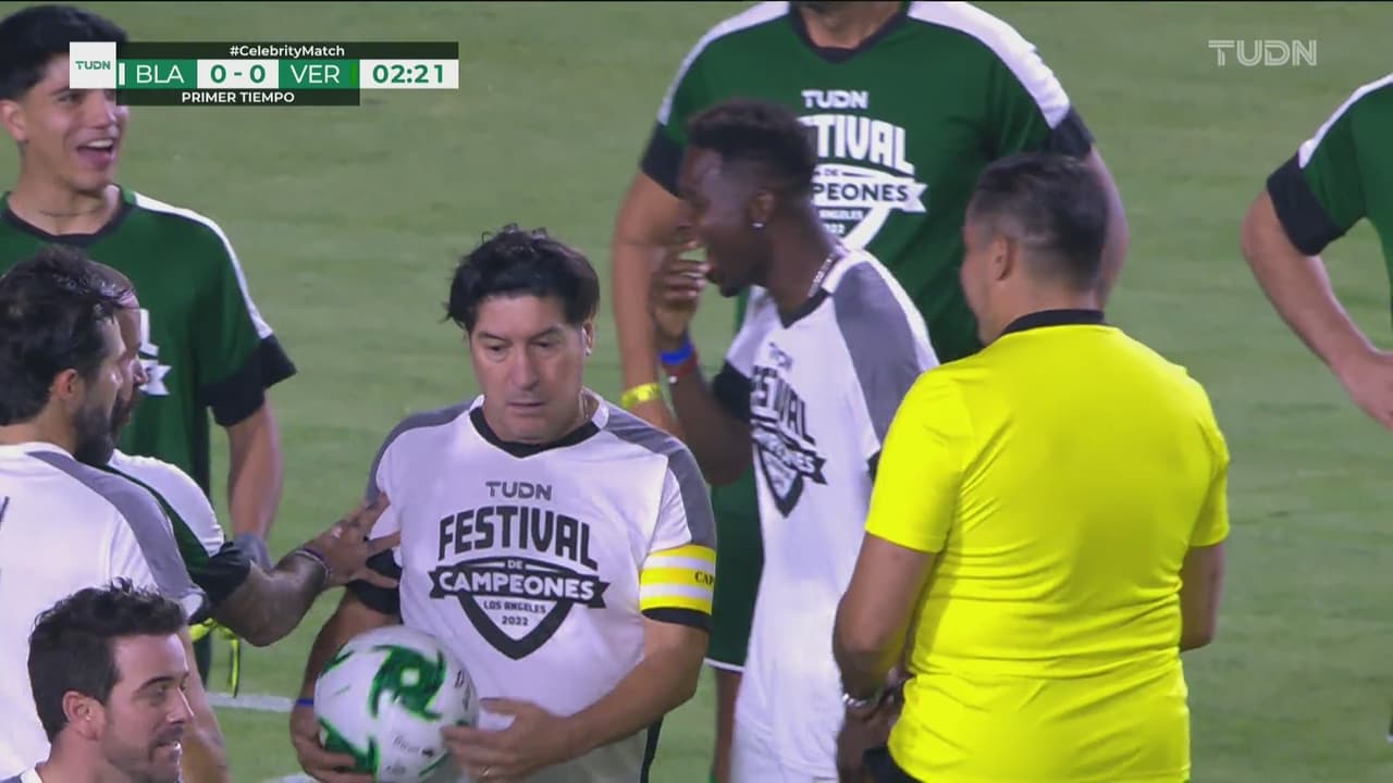 Zamorano, el capitán del cuadro blanco.