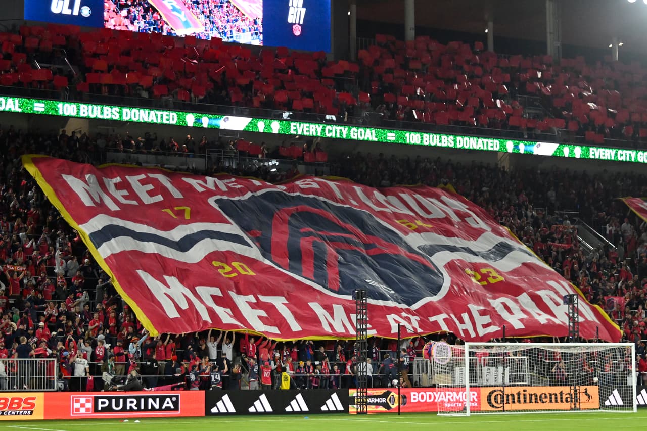 Inolvidable debut de St. Louis CITY SC como local en el flamante CITYPARK, el estadio específico del nuevo club de la MLS. A casa llena (con 22.423 espectadores), los 'Louligans' celebraron la segunda victoria del equipo en la Jornada 2 de la MLS 2023.