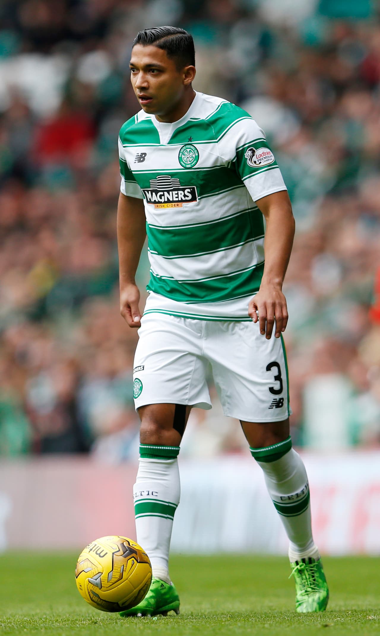 Emilio Izaguirre quiere dejar al Celtic para llegar a la MLS, según prensa escocesa