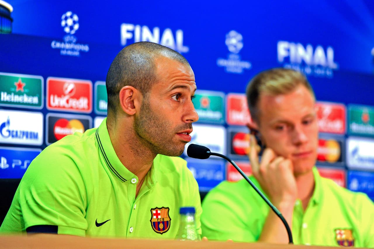 El mediocampista argentino no cree que Messi haga invencible al Barcelona.