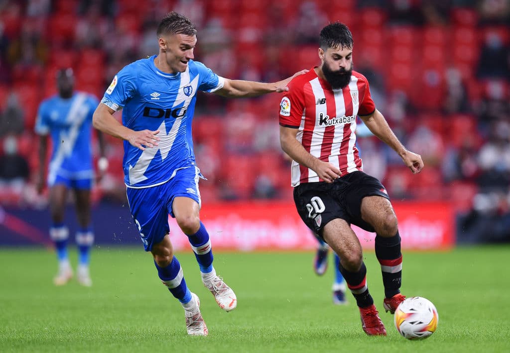 Álvaro García y Radamel Falcao son los encargados de anotar en la victoria 1-2 del Rayo Vallecano en su visita al Athletic de Bilbao.