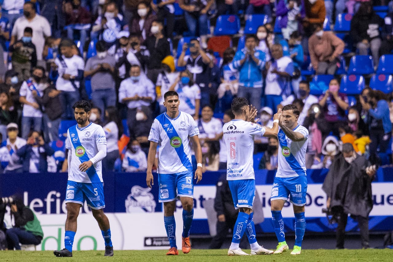 De la mano de Christian Tabó y Dieter Villalpando, Puebla consigue tres importantes puntos frente a Mazatlán tras vencer 2-0.