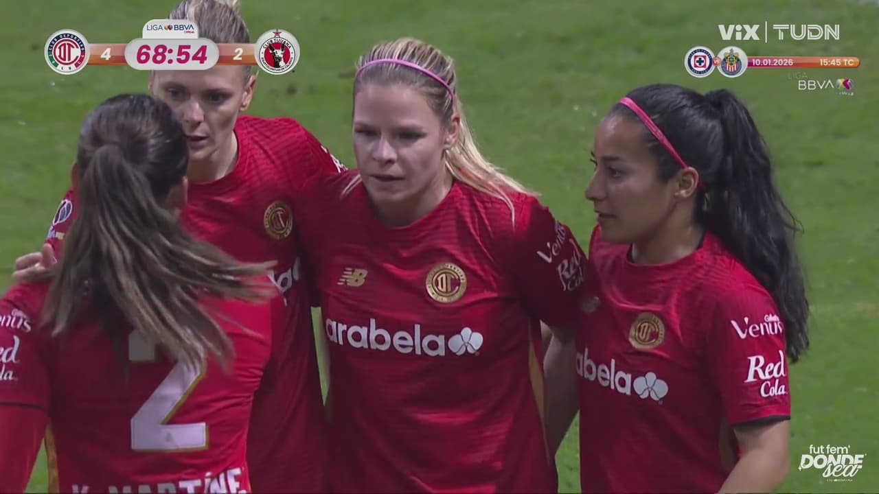 ¡Doblete de Le Sommer! Eugenie marca el cuarto desde los once pasos