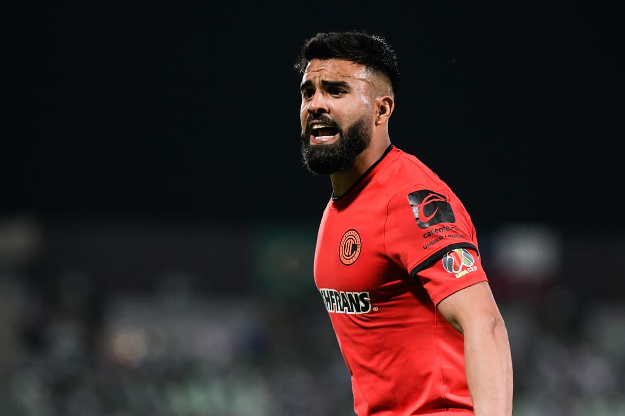 Canelo al 75' marcó un golazo que le daba los tres puntos al cuador mexiquense.