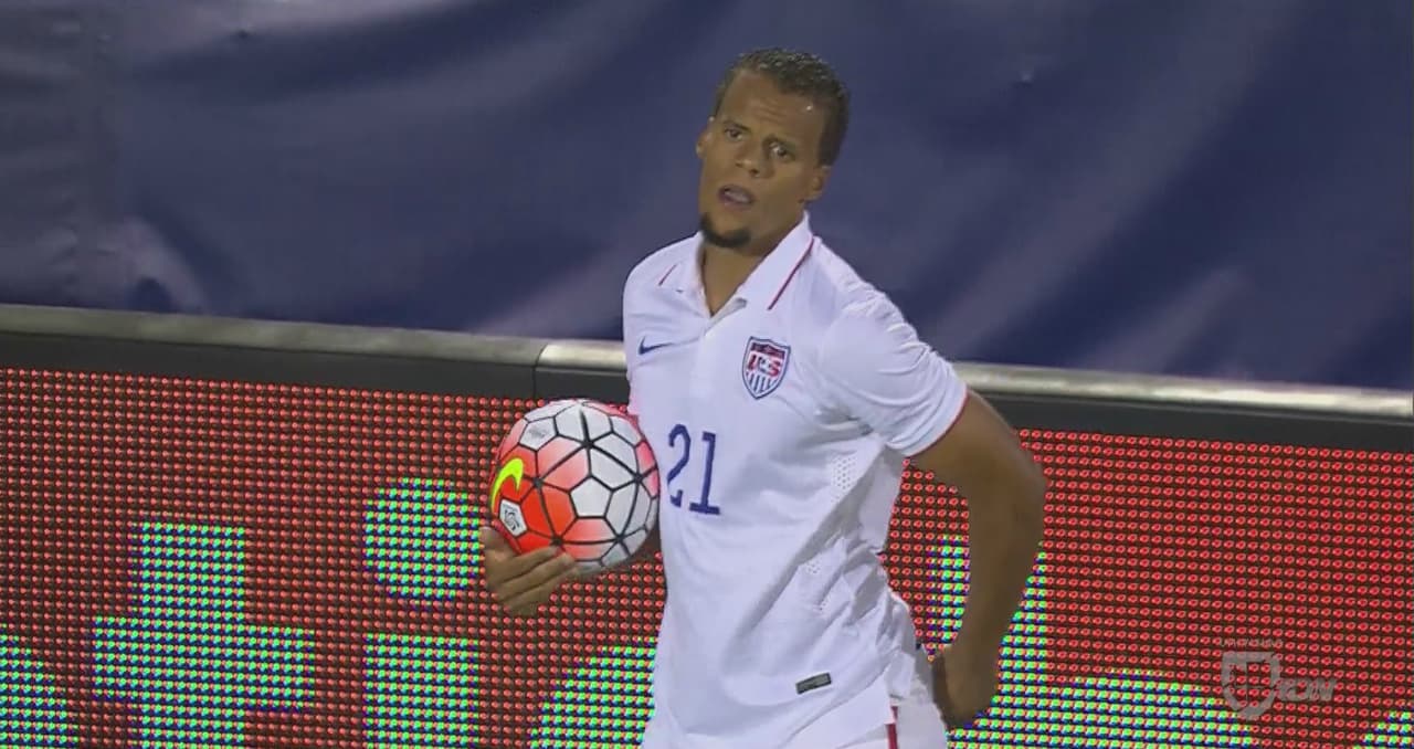 Timonhy Chandler: El mediocampista lució constantemente en la recuperación de balón para EE.UU. Aunque no estuvo fino en el toque de balón para habilitar de buen modo a sus compañeros. Calificación: 7.