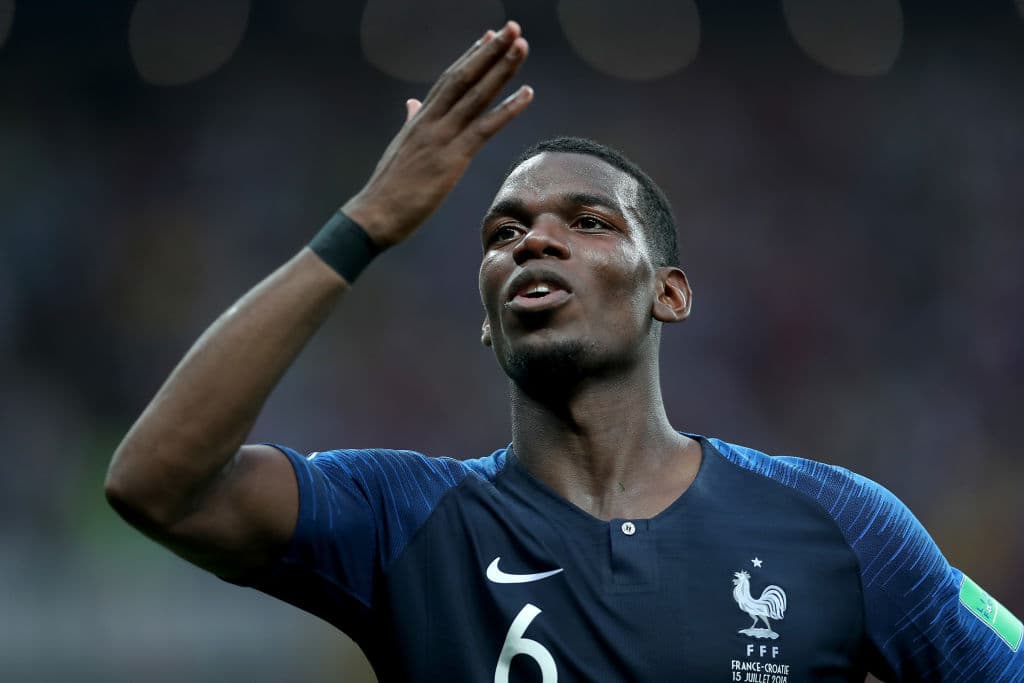 Según medios ingleses, el francés Paul Pogba presiona cada vez más su salida del Manchester United al Barcelona. El volante ya le habría hecho saber a sus compañeros de su salida del club.