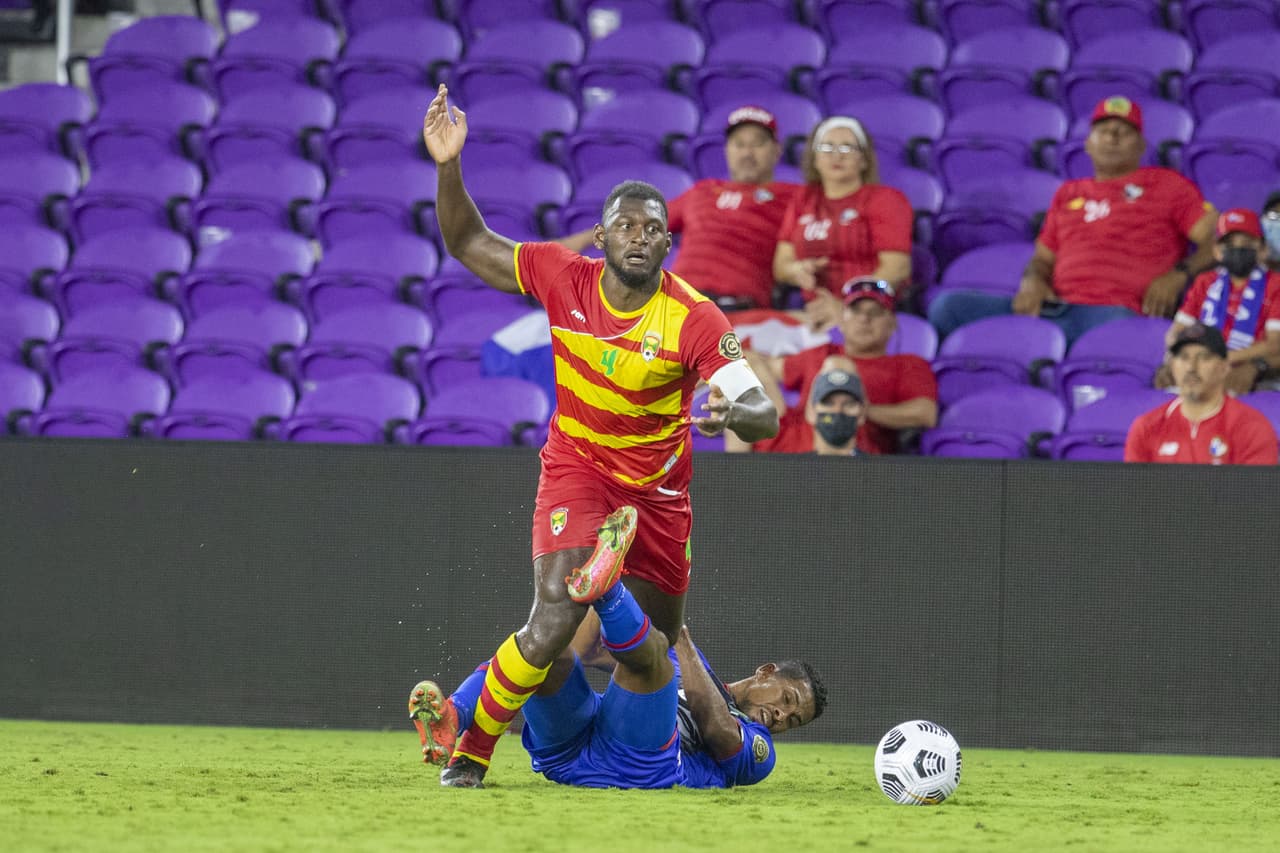El doblete de José Luis Rodríguez y el gol de Alberto Quintero le dan a Panamá su única victoria del troeno 3-1 sobre Granada antes de despedirse de la Copa Oro 2021.