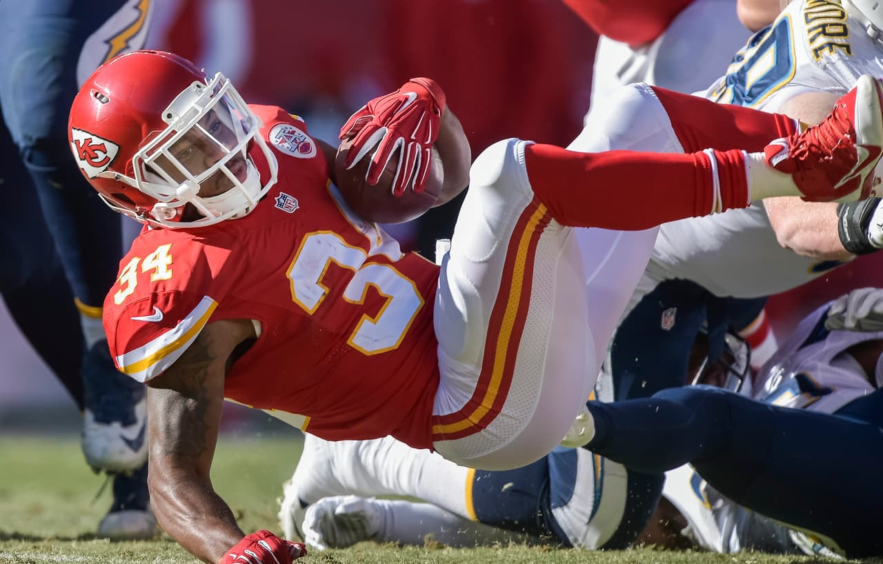 Knile Davis: No hay una brecha entre el nivel de Jamaal Charles y el mío
